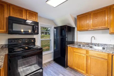 302 Bryce Blvd, Mount Jackson, VA 22842 photo 4