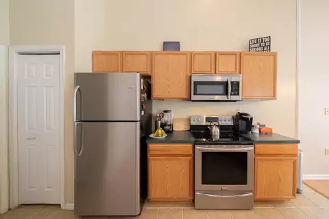 596 Elm St, Broadway, VA 22815 photo 3