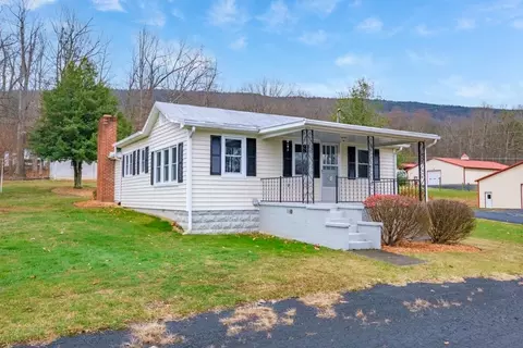12 Second St, New Market, VA 22844