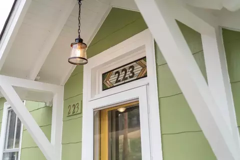 223 Fillmore St, Staunton, VA 24401 photo 3