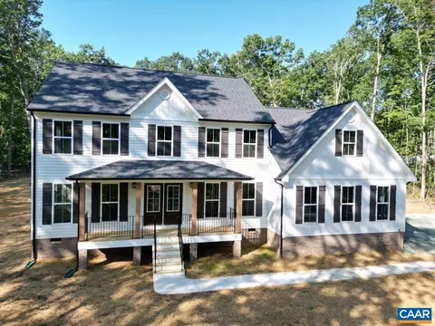 790 Pine Crest Dr, Troy, VA 22974