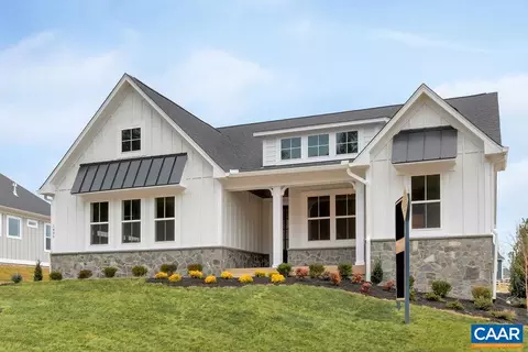 174 Red Pine Dr, Zion Crossroads, VA 22942