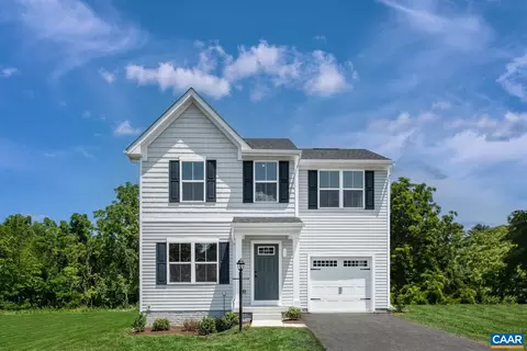 125 White Birch Rd, Waynesboro, VA 22980