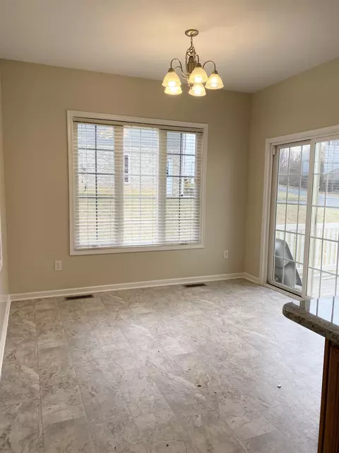 33 Stone Dr, Stuarts Draft, VA 24477 photo 10