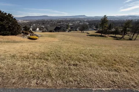 970 Summit Ave, Harrisonburg, VA 22802
