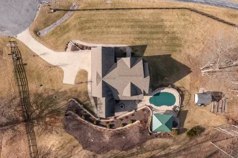 230 Koogler Trl, Raphine, VA 24472 photo 10