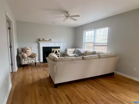 12 Maplevale Dr, Palmyra, VA 22963 photo 3