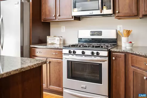 2104 Avinity Loop, Charlottesville, VA 22902 photo 10