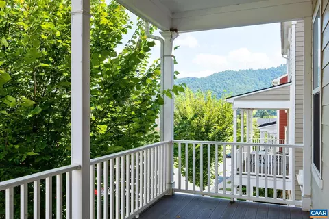 2104 Avinity Loop, Charlottesville, VA 22902 photo 6