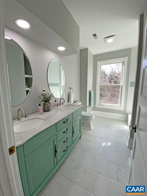 260 N Main St, Amherst, VA 24521 photo 29