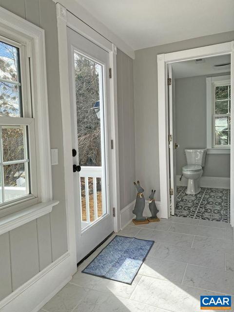 260 N Main St, Amherst, VA 24521 photo 14