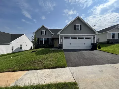 3755 Mayfield Rd, Harrisonburg, VA 22801