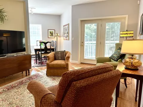 1410 N Coalter St N #308, Staunton, VA 24401