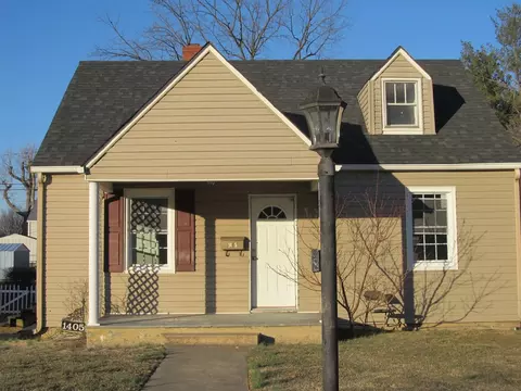 1405 Ohio St, Waynesboro, VA 22980