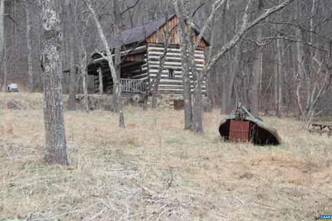 2150 Simmons Gap Rd, Dyke, VA 22935