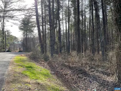120 Deer Run, Nellysford, VA 22958