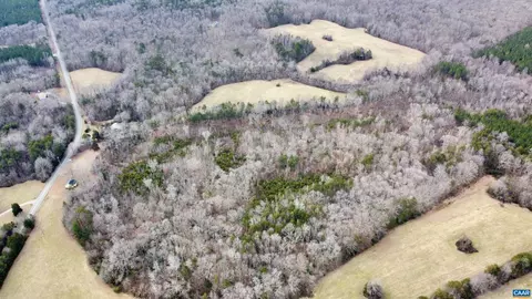 1979 Chalklevel Rd, Louisa, VA 23093 photo 4
