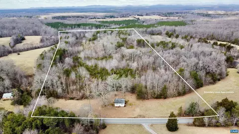 1979 Chalklevel Rd, Louisa, VA 23093 photo 2