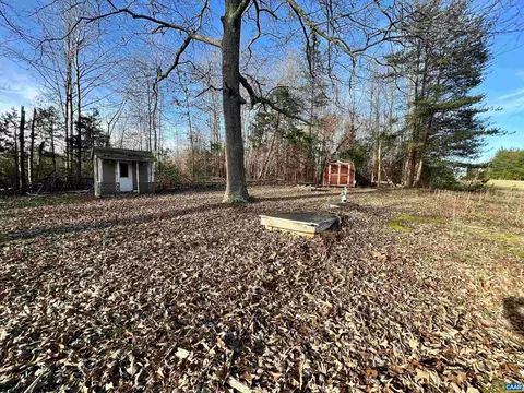 1979 Chalklevel Rd, Louisa, VA 23093 photo 9