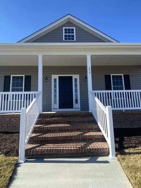 177 Stone Dr, Stuarts Draft, VA 24477 photo 4