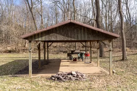 355 Gray Fox Rd, Mount Sidney, VA 24467 photo 9