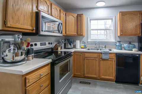 14 Chippewa Ln, Palmyra, VA 22963 photo 8