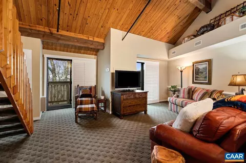 174 Mountain Inn Condos, Wintergreen Resort, VA 22967