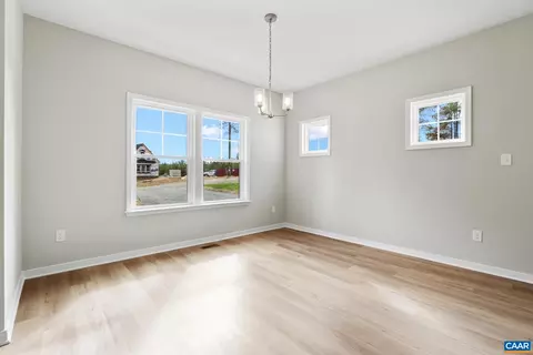 400 Hells Bend Rd, Palmyra, VA 22963 photo 9