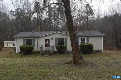 956 Rockfish Xing, Schuyler, VA 22969