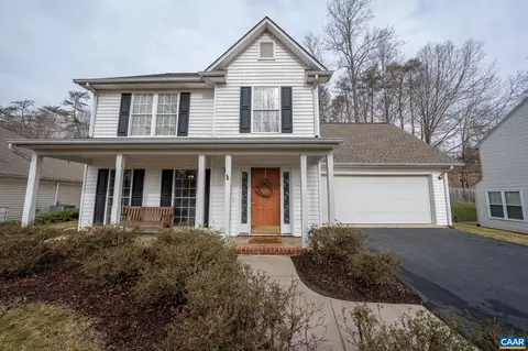 1966 English Oaks Cir N, Charlottesville, VA 22911