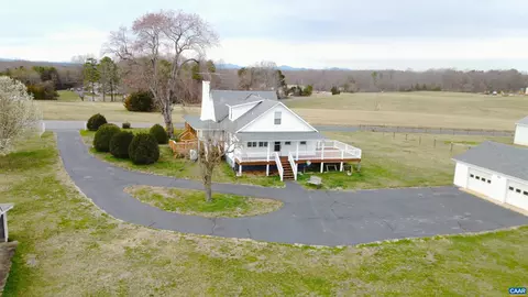 100 Buffalo Rd, Dillwyn, VA 23936