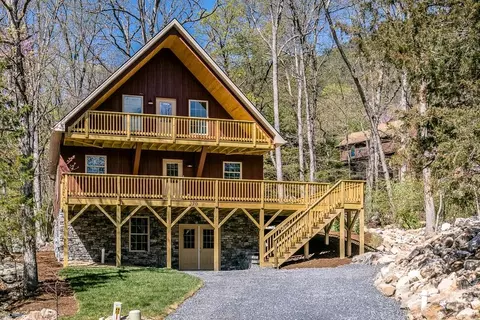 270 Inglewood Ct, Mcgaheysville, VA 22840