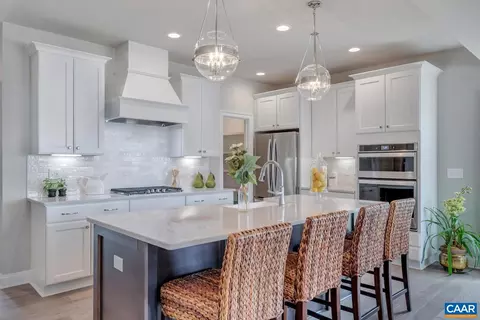 507 Hedworth St, Crozet, VA 22932