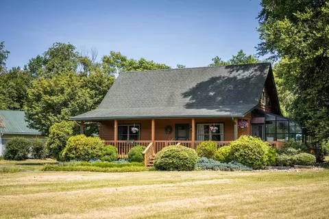 202 Graywinds Ln, Nellysford, VA 22958