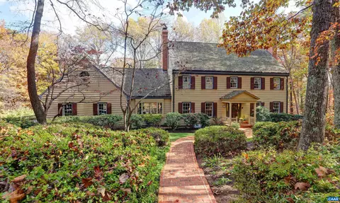 420 Rookwood Dr, Charlottesville, VA 22903