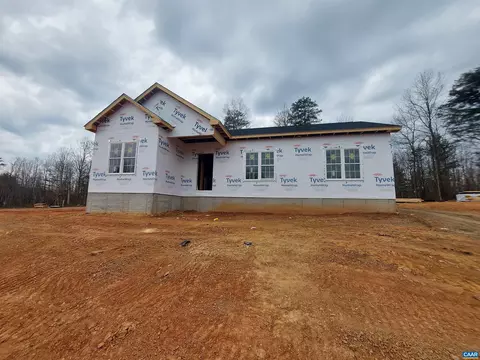 256 Barrington Dr, Stanardsville, VA 22973