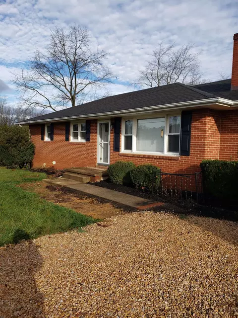 140 Dalhousie Rd, Waynesboro, VA 22980