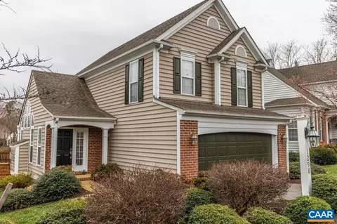 1298 Courtyard Dr, Charlottesville, VA 22903