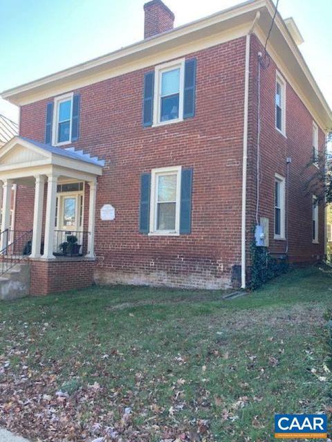 810 E High St, Charlottesville, VA 22902 photo 1