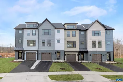 1812 Fowler St, Charlottesville, VA 22901