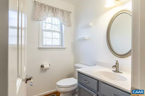 35 Zephyr Rd, Palmyra, VA 22963 photo 17