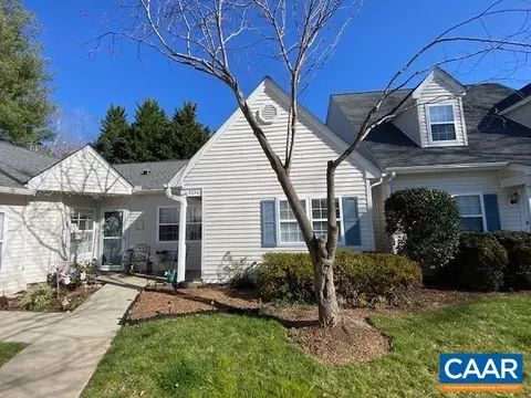 1334 Sycamore Ct, Charlottesville, VA 22901