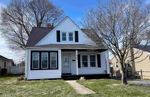 649 Sherwood Ave, Waynesboro, VA 22980