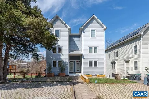215 Spruce St, Charlottesville, VA 22902