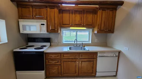 240 Lee Wayside Rd, Buckingham, VA 23921 photo 9