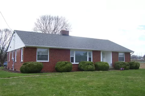 236 New Market Rd, Timberville, VA 22853