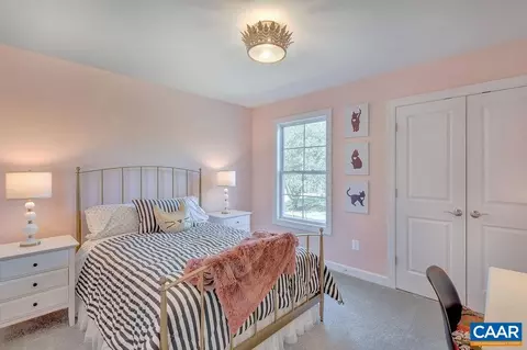 92 Pine Shadow Ct, Troy, VA 22974 photo 14