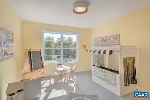 92 Pine Shadow Ct, Troy, VA 22974 photo 17