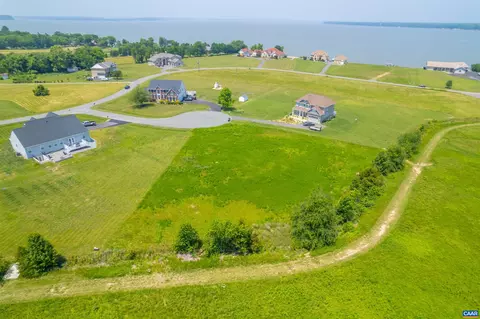 7946 Heron Way, King George, VA 22485