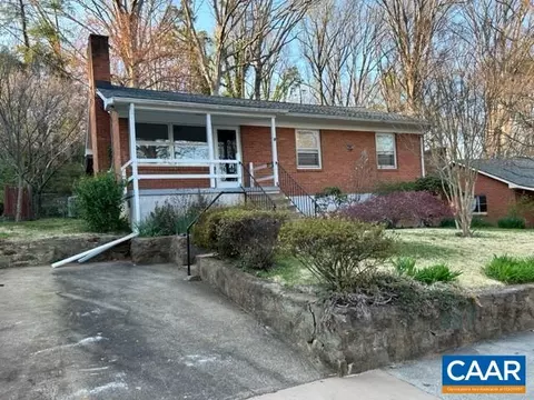 2312 Crestmont Ave, Charlottesville, VA 22903